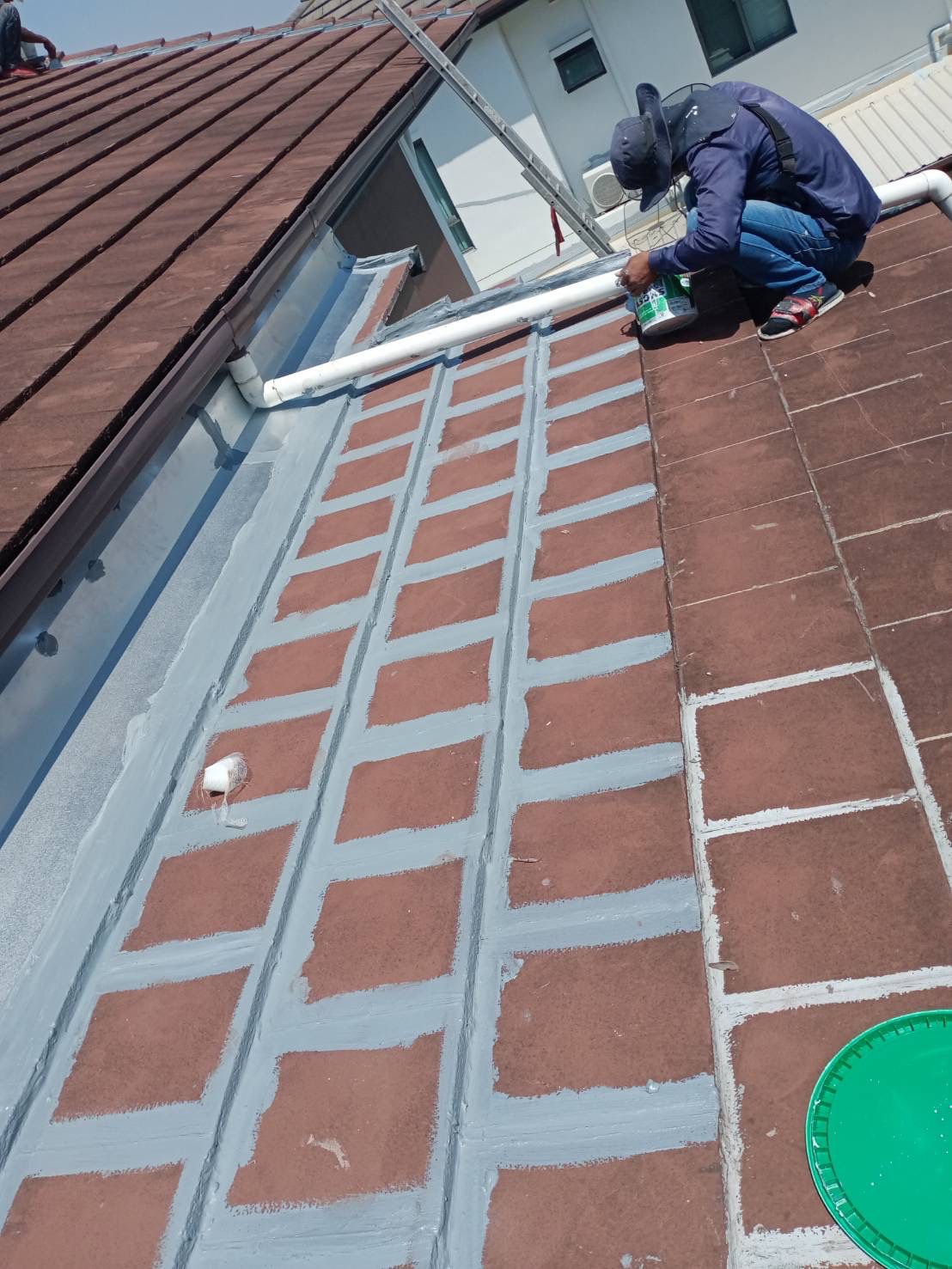 46 - https://ช่างหลังคาทรงชัย.com | ช่างหลังคาทรงชัย - รับแก้ปัญหาหลังคา รับซ่อมหลังคาทุกประเภท แก้ปัญหาตรงจุด โดยทีมช่างมืออาชีพ